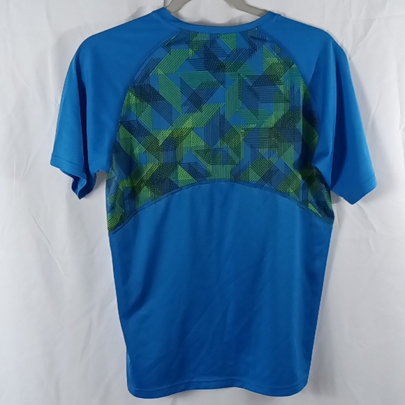 Women's athletic top size Large (14-16) - Picture 2 of 2